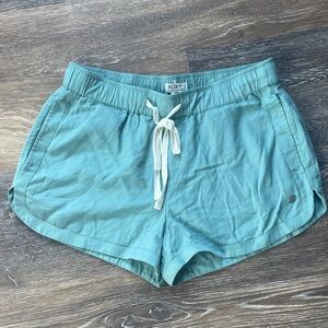 ROXY shorts NWT